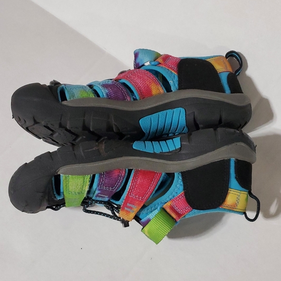 Keen multicolored sandals children size 1. - Picture 4 of 15